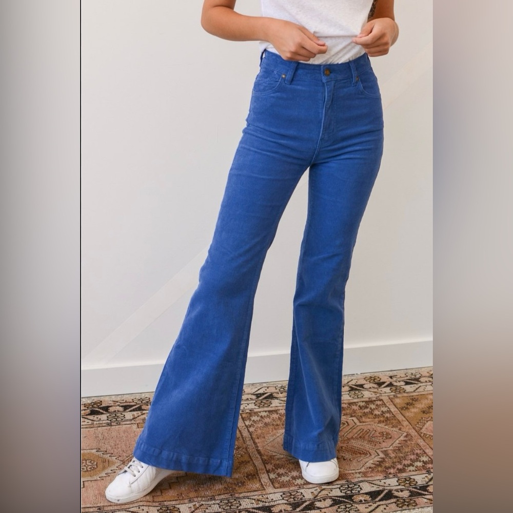 ROLLA’S Eastcoast Flare in French Blue